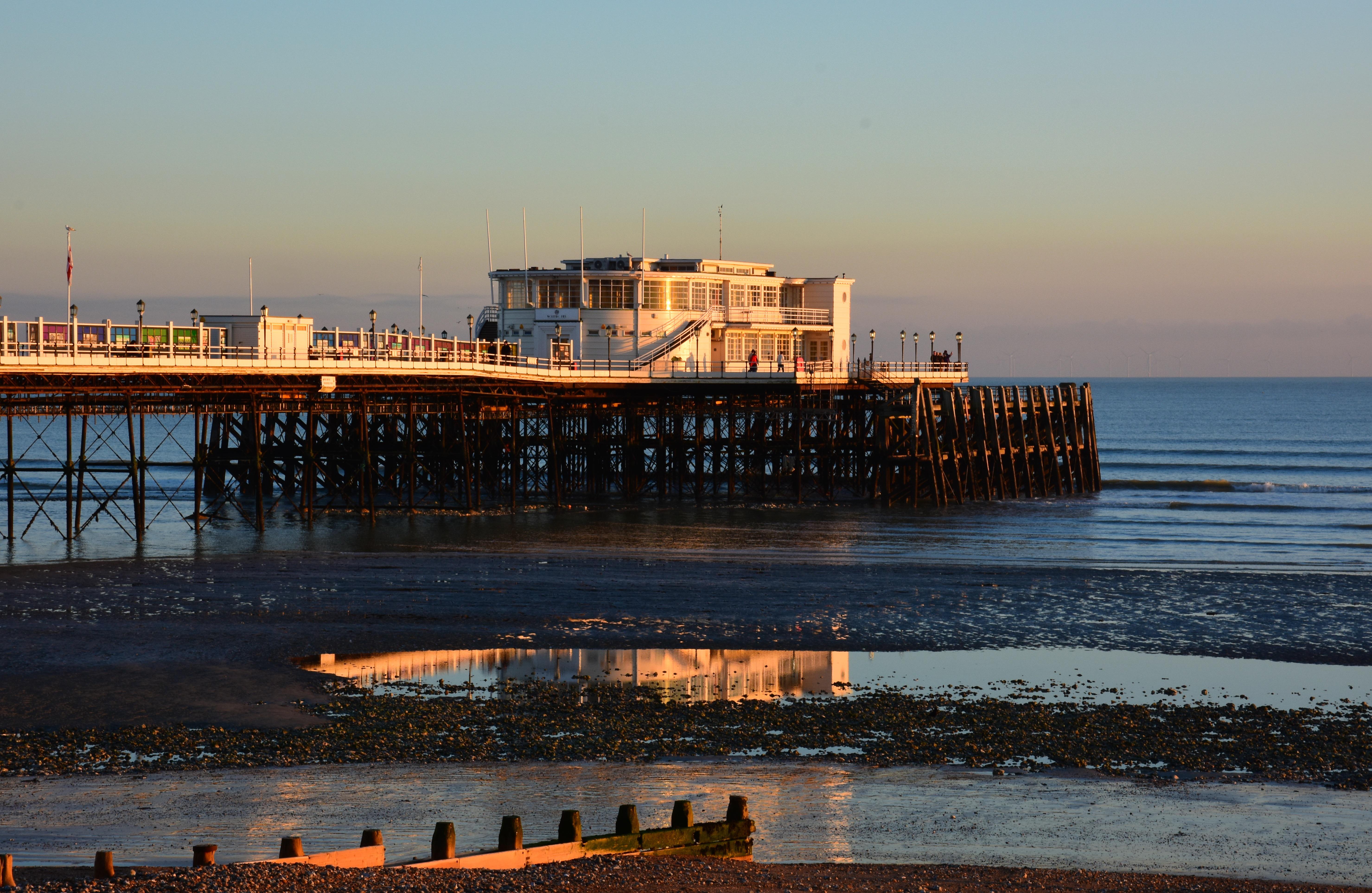 Worthing seafront near Jacob's Bagels